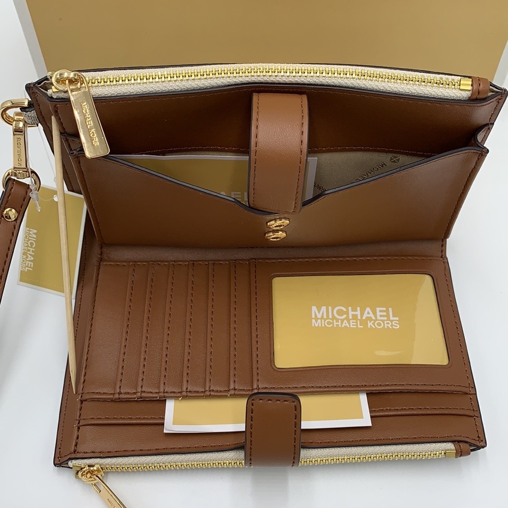 MICHAEL KORS LARGE DOUBLE ZIP WALLET WRISTLET 
COLOR: Vanilla LUGGAGE SI… - Picture 8 of 14